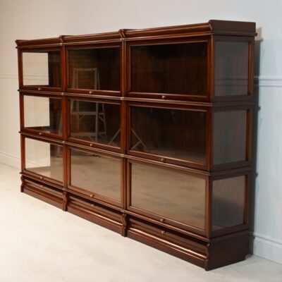 STUDIO GLOBE WERNICKE ® BOOKCASE