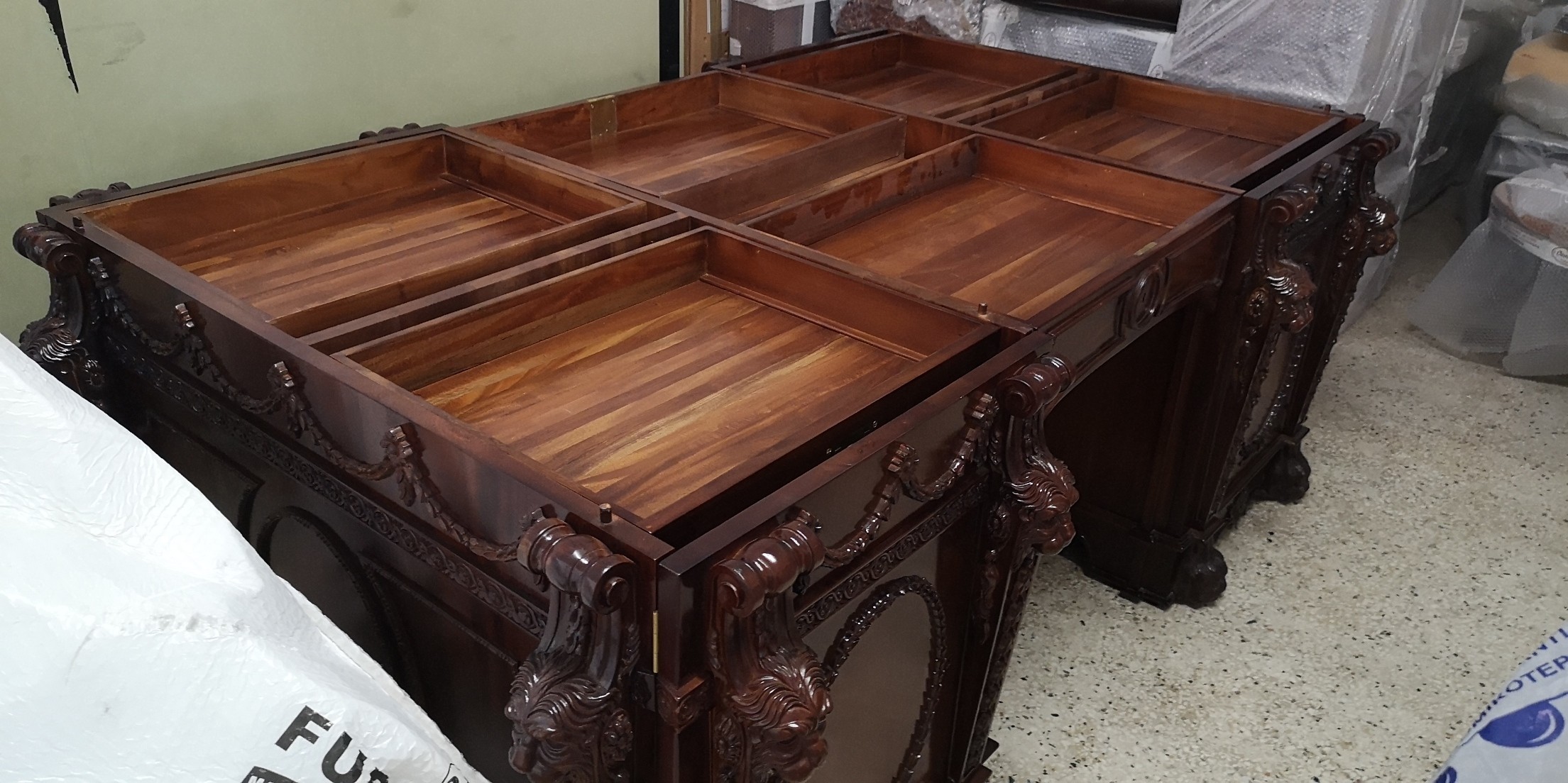 Empire English Partners Mahogany Desk