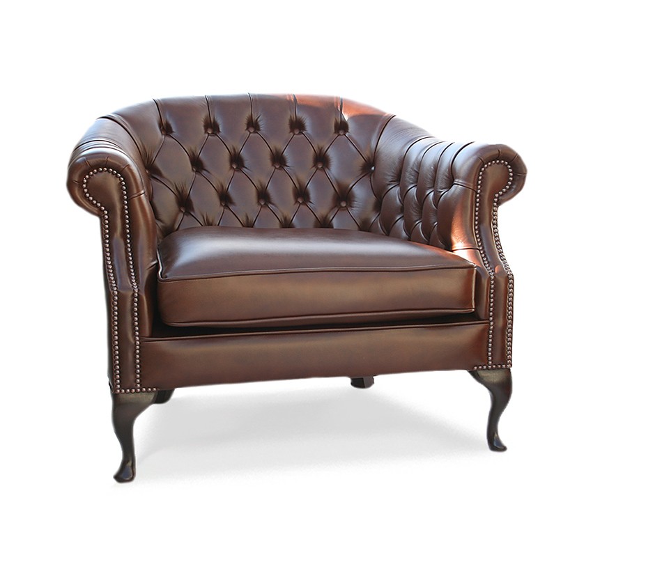 Tiffany Handmade English Chesterfield Leather Tub Chair But. Sea