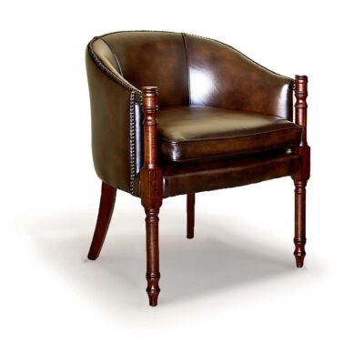Davenport Traditional English Leather Chesterfield Chair Davenport Traditional English Leather Chesterfield Chair