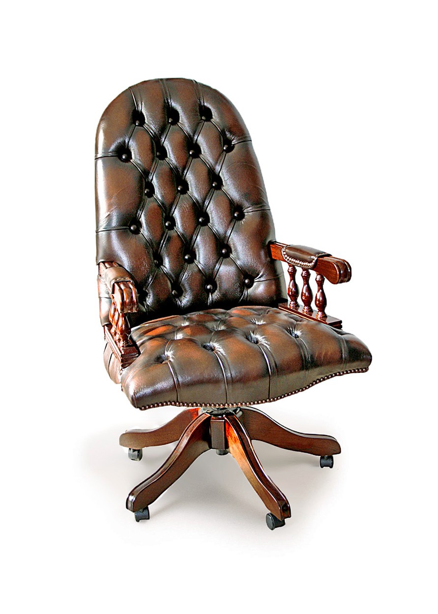 Mountbatten Traditional Handmade English Leather Chesterfield Sw