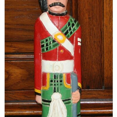 Highlander Black Watch Hand Carved Vintage Miniature Soldier