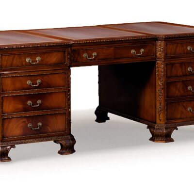 George II Executive Partners Desk
