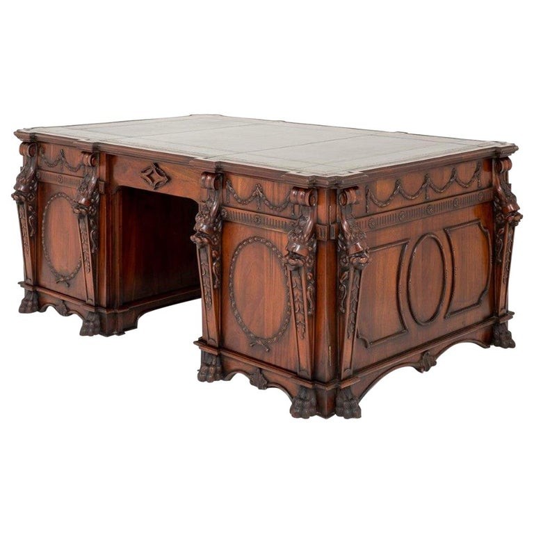 Empire Partners Desk