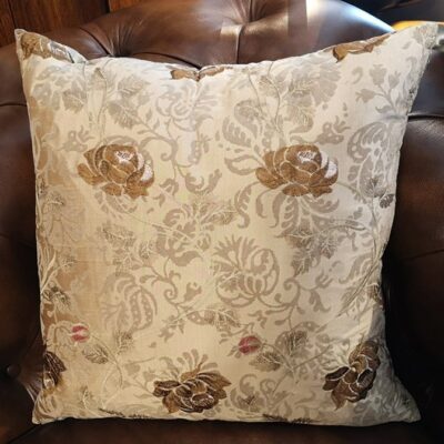 Silk English Cushion