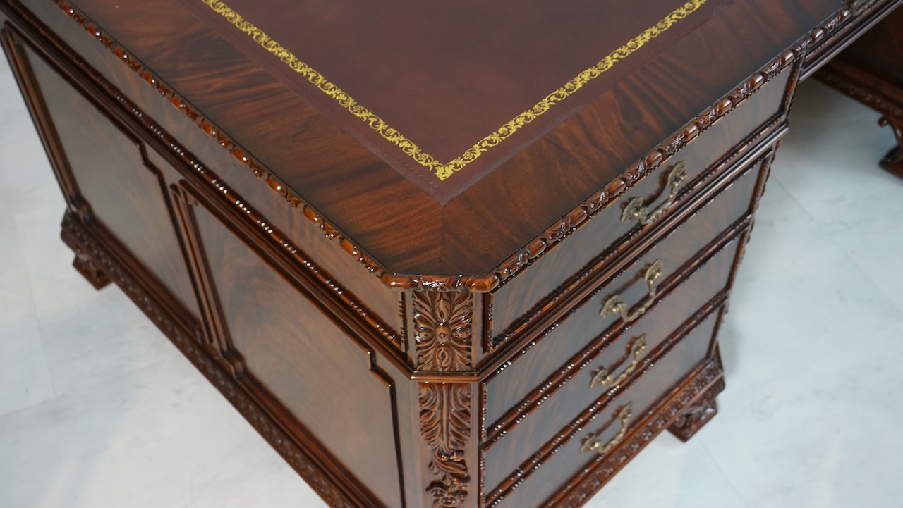George II English Desk - Image 2