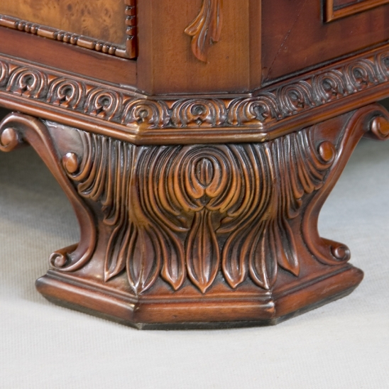 George II English Desk - Image 4