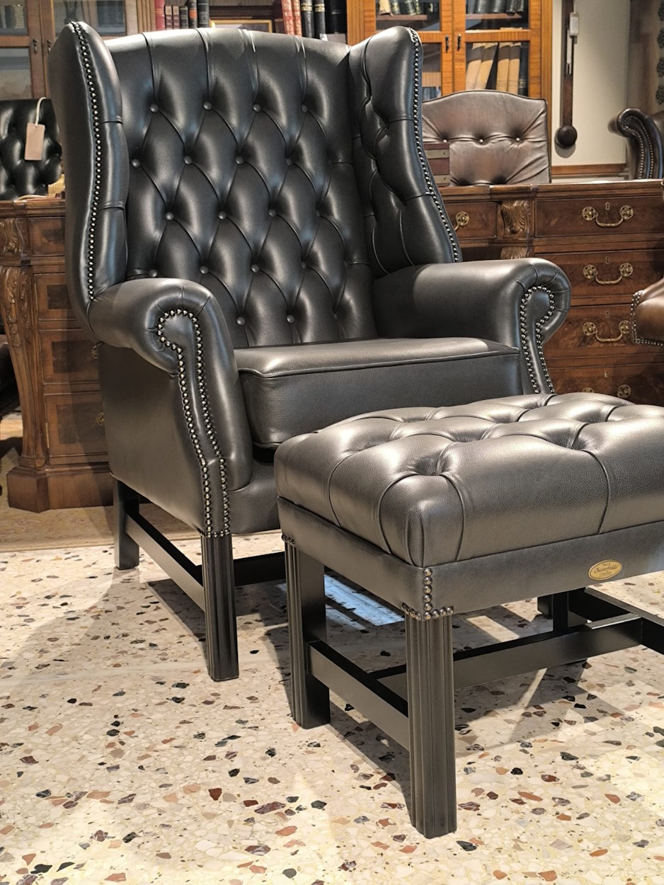 Churchill Wing Chair - Image 3