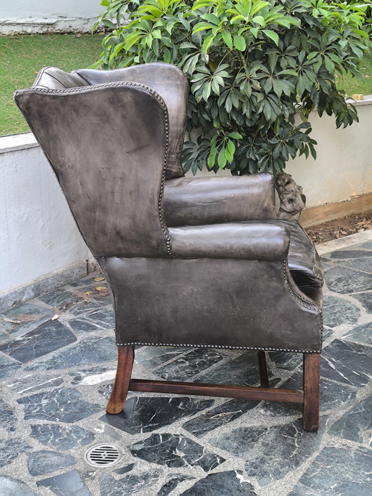 Chippendale 1920's Leather Wing Chair - Image 9