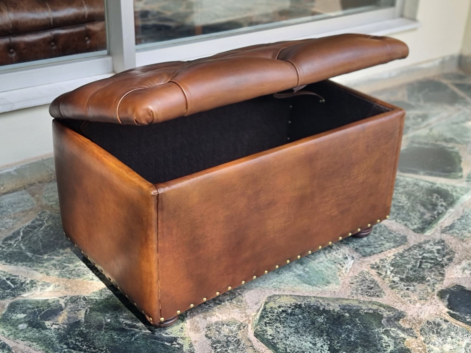 Box Stool, Limited Edition in Hand Dyed Leather - Image 4